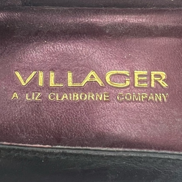 Villager By Liz Claiborne Black Leather Square Toe Block Heels Size 9 Women's - Picture 2 of 9